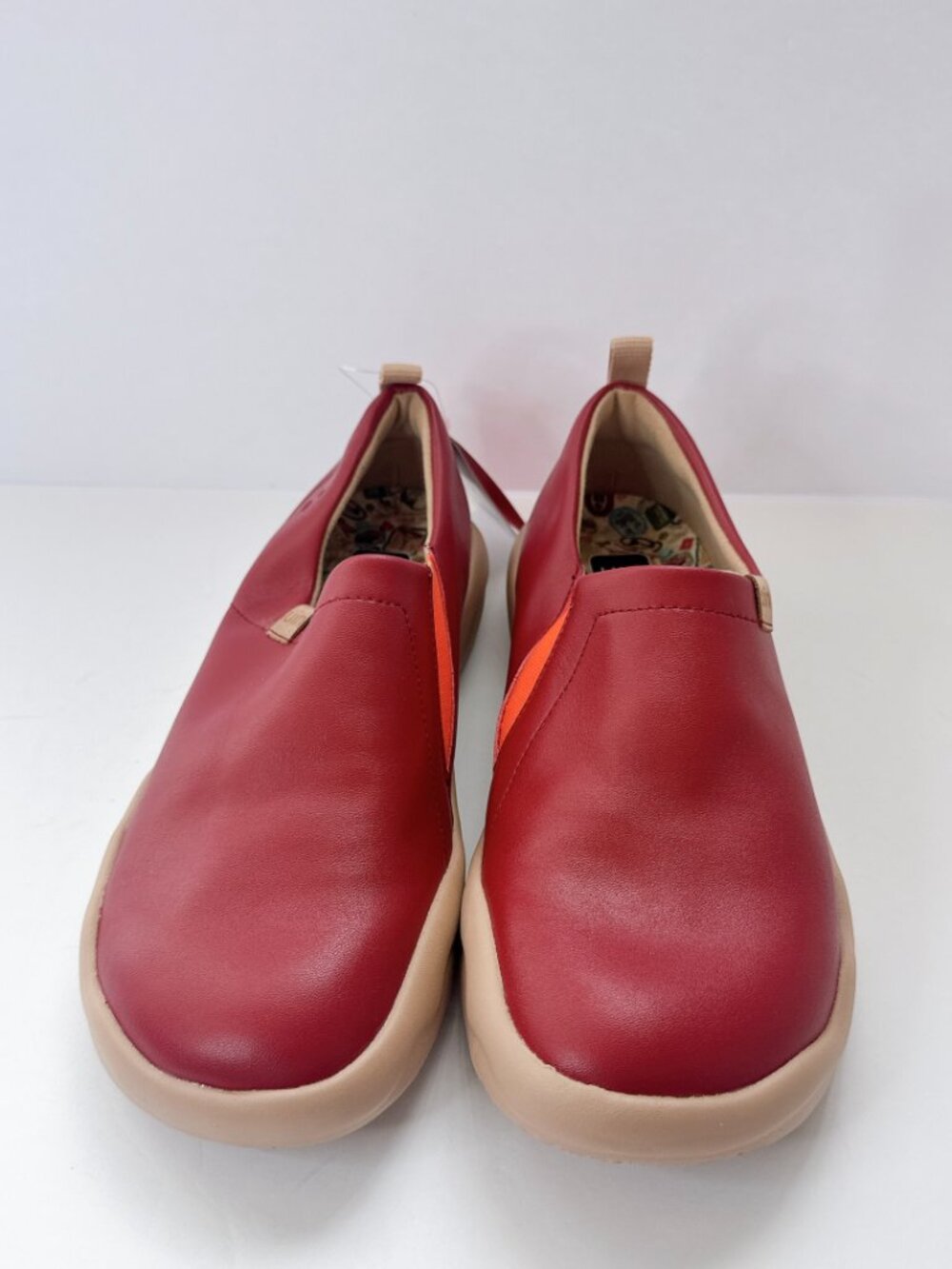 Women’s Size 10.5 UIN Fire Brick Red Slip-On Shoes Comfort Travel Flats
